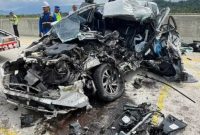 kecelakaan lalu lintas di ruas Jalan Tol Sigli–Banda Aceh (Sibanceh) KM 19, Senin (16/2/2026) sore. foto Meuga,