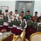 Persis menyalurkan bantuan peralatan sekolah kepada siswa terdampak banjir di Kabupaten Bireuen. Penyerahan bantuan dilakukan di Pendopo Bireuen, Senin (2/2/2026)