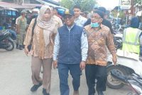 Sekretaris Daerah Pemko Langsa Dra.Suhartini S.Pd, M.Pd (kiri), bersama PLT Kadis Perhubungan Nazaruddin SE MM dan Sekretaris Satpol-PP Muhammad Tarmizi SE MM saat meninjau pusat pasar Kota Langsa, kamis (4/2/2026).