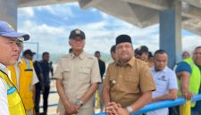 Bupati Bireuen Mukhlis menyebutkan. pemulihan konektivitas menjadi kebutuhan mendesak. Selain pembangunan kembali jembatan permanen,