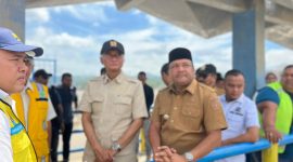 Bupati Bireuen Mukhlis menyebutkan. pemulihan konektivitas menjadi kebutuhan mendesak. Selain pembangunan kembali jembatan permanen,