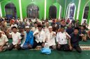 Para Punggawa DPD KNPI Langsa bersama penghuni Lapas Narkoba Langsa usai giat Safari Ramadhan 1447 H. 