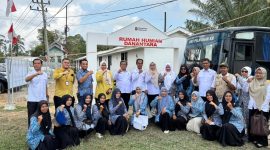 Kick Off Pantau KB sebagai langkah strategis percepatan Pelayanan Kontrasepsi untuk penggarapan unmet need KB di wilayah prioritas. Kegiatan ini menjadi bagian dari komitmen nasional dalam meningkatkan cakupan peserta KB modern, khususnya di daerah dengan angka modern contraceptive prevalence rate (mCPR) rendah dan unmet need tinggi. Kamis 12/02/2026. Fhoto Fahri Ma’aruf Staf Humas BKKBN Aceh