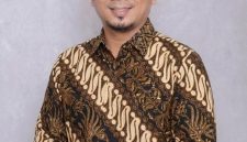 Ketua DPC Partai Bulan Bintang (PBB) Simeulue, Marwan menanggapi keterangan kepala Dinas Perhubungan kabupaten Simeulue, Kamis (06/03)