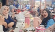 Jalin Silaturahmi, Keluarga Besar SDN 3 Birem Rayeuk Buka Puasa Bersama 