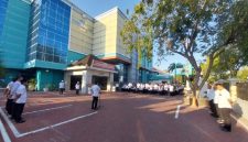 Dinas Pendidikan Aceh menggelar apel pagi perdana usai libur Hari Raya Idul Fitri 1447 Hijriah, Rabu (25/3/2026).