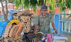 Sepeda Butut, Pria Renta Pengepul Barang Bekas