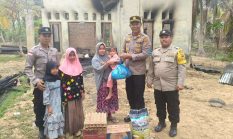 Kapolsek Baktiya Barat Salurkan Bansos untuk Korban Kebakaran di Cot Laba
